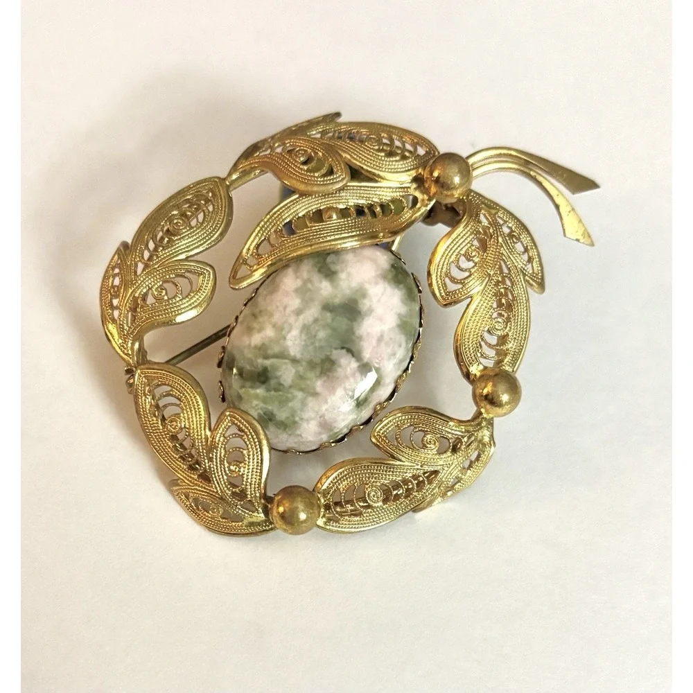 Vintage‎ WESTERN GERMANY gold tone with pink and green agate stone brooch